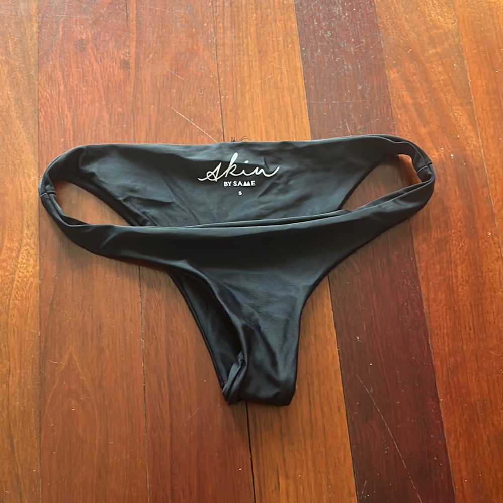 Never worn black bikini bottom
